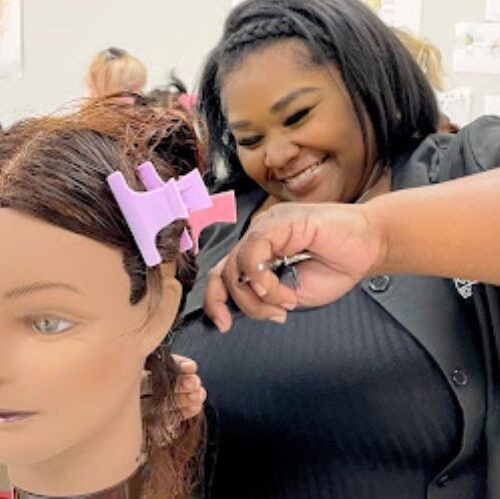 Right Cosmetology School in Greenville
